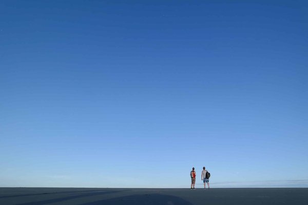 Comment adopter un style de vie minimaliste pour réduire le stress et favoriser le bien-être psychologique?